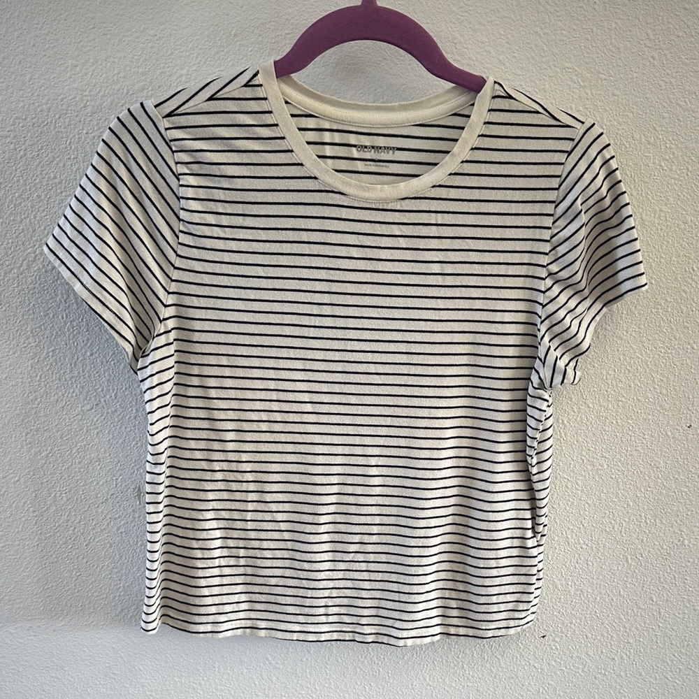 Old Navy Black and White Striped Crop Top